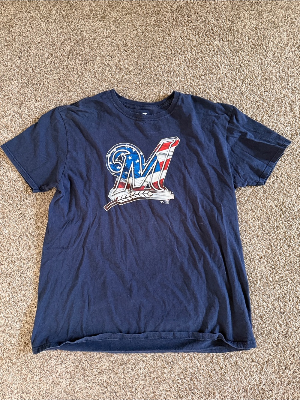 Milwaukee Brewers Patriotic Shirt XL